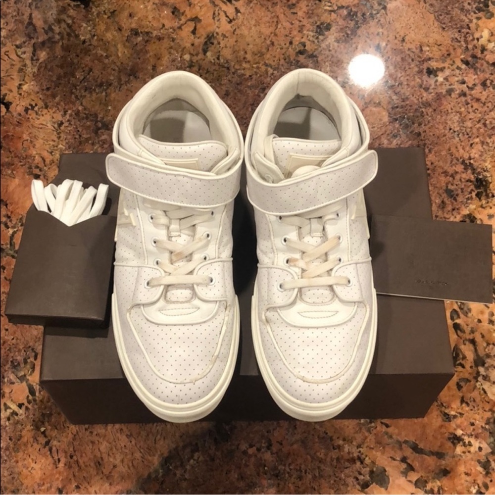 COPY - COPY - Louis Vuitton shoe - Picture 3 of 7
